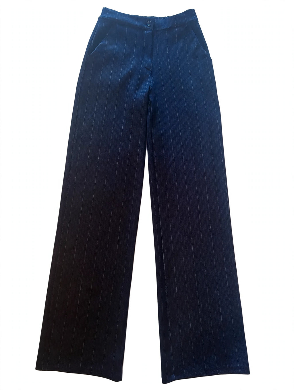 Completo gessato blu denim con bottoni argento stile militare